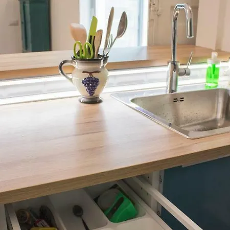 Daire Casa Dei Vergini Historical Center