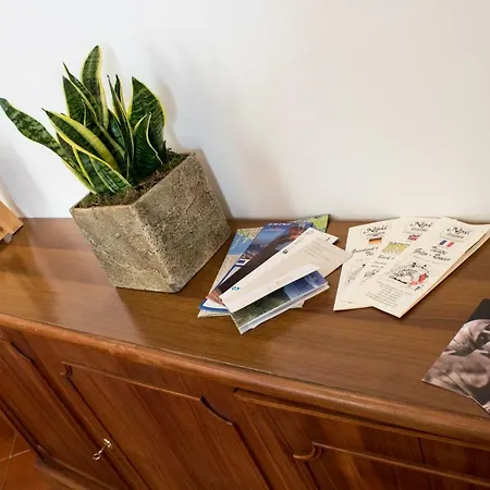 Daire Casa Dei Vergini Historical Center Napoli