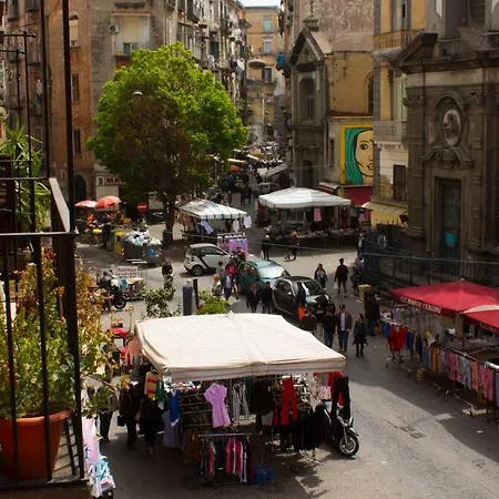 Casa Dei Vergini Historical Center Napoli